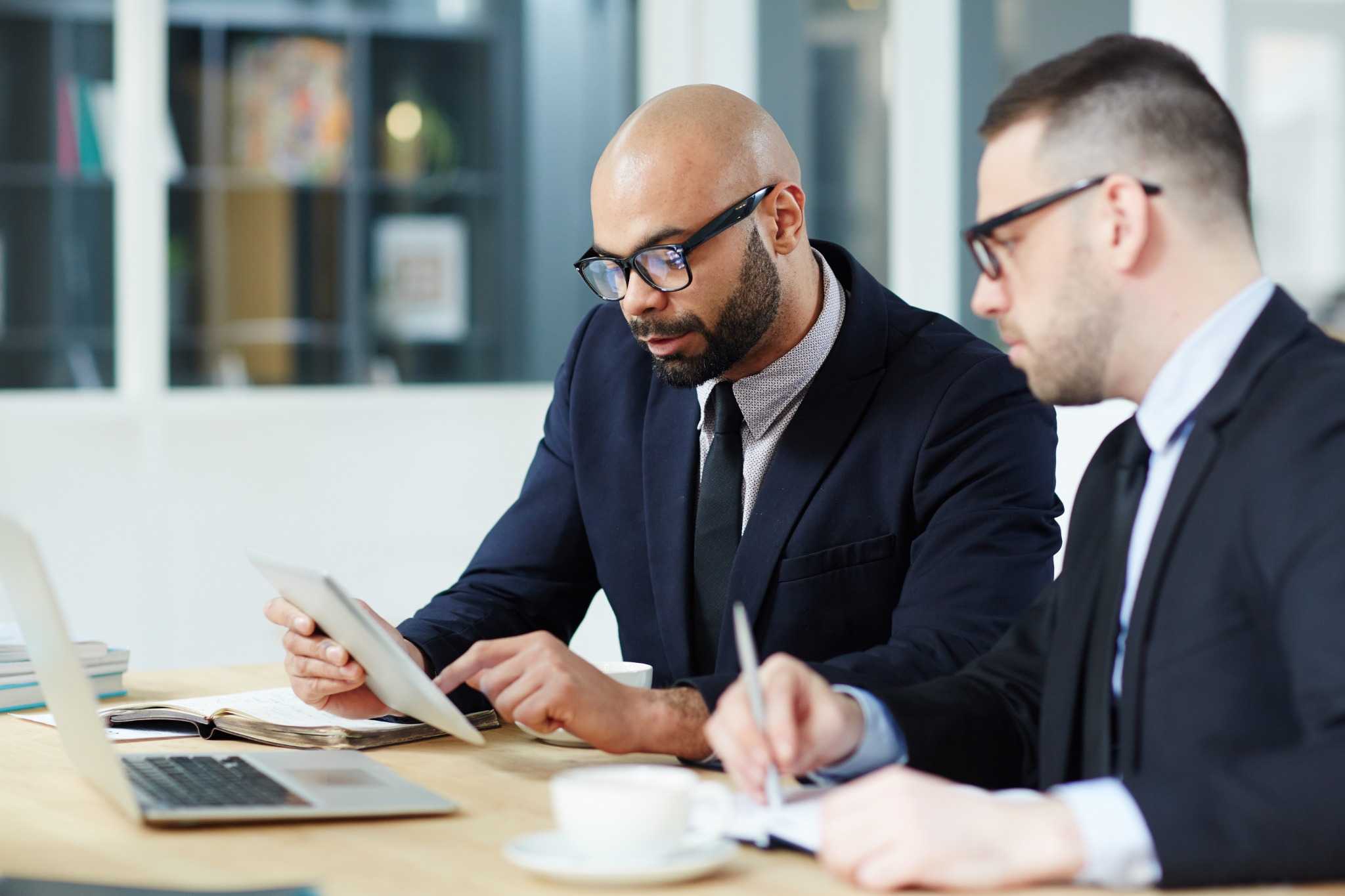 Que faire en cas de litige avec l’artisan ou l’assurance ?